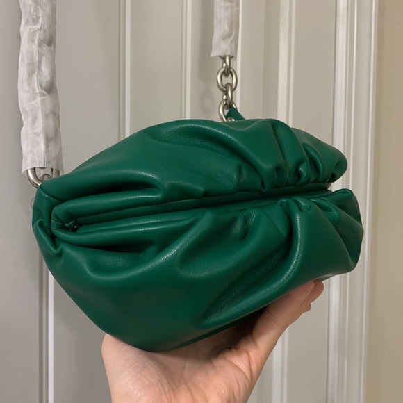 Green Dumpling / Cloud Fanny Pack - Picture 5 of 17